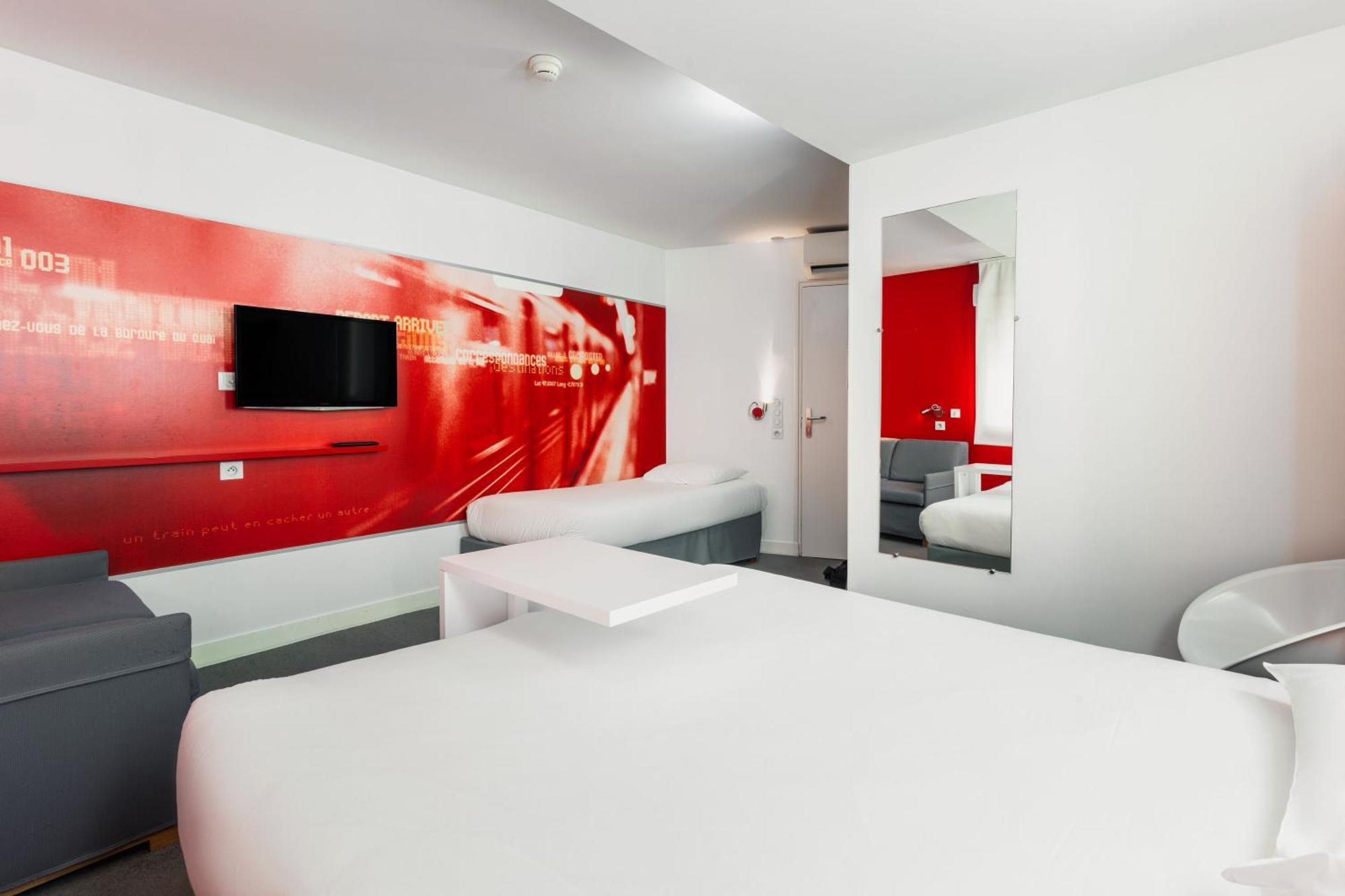 Ibis Styles Vannes Gare Centre Exteriör bild
