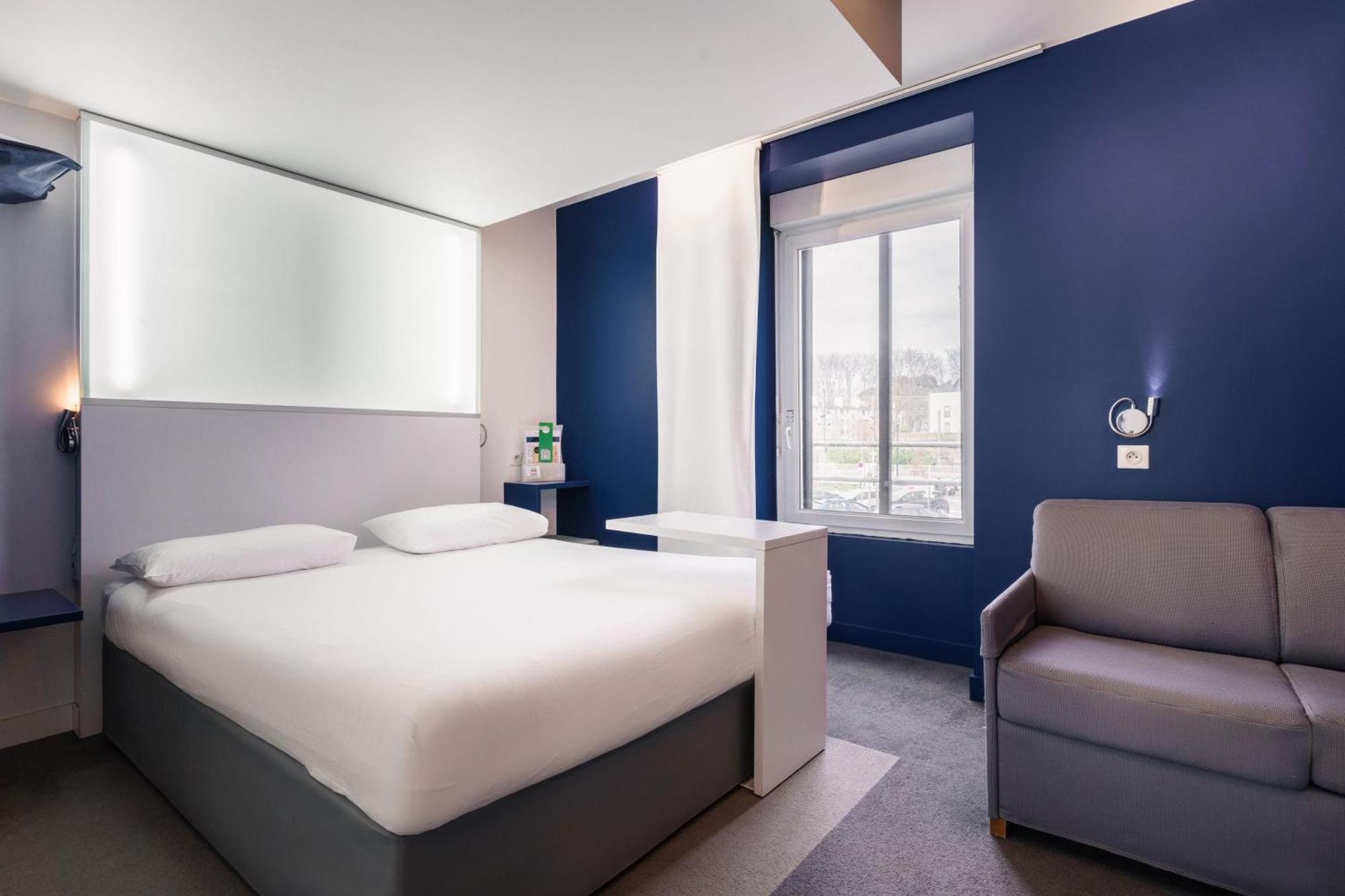 Ibis Styles Vannes Gare Centre Exteriör bild