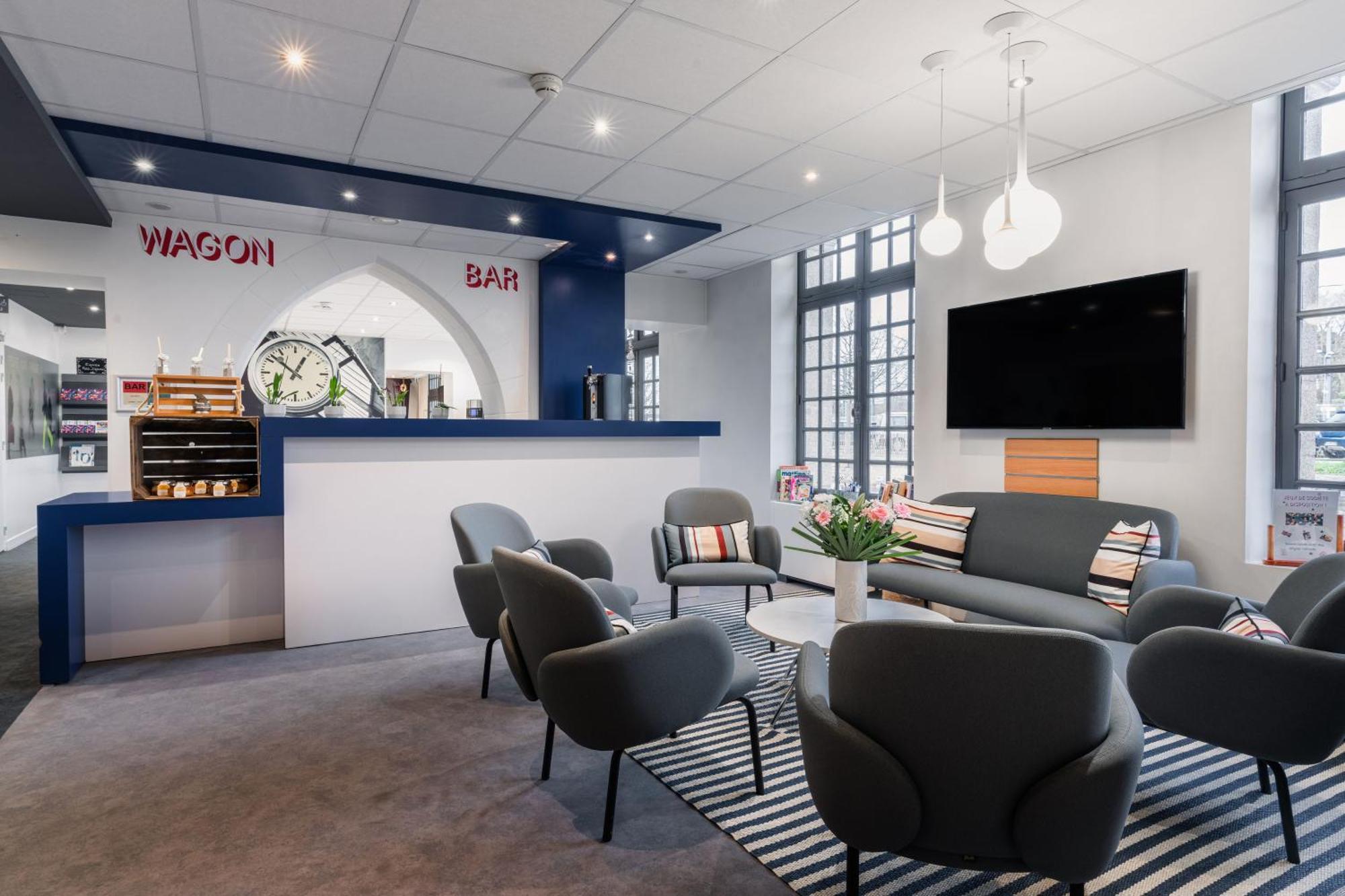 Ibis Styles Vannes Gare Centre Exteriör bild