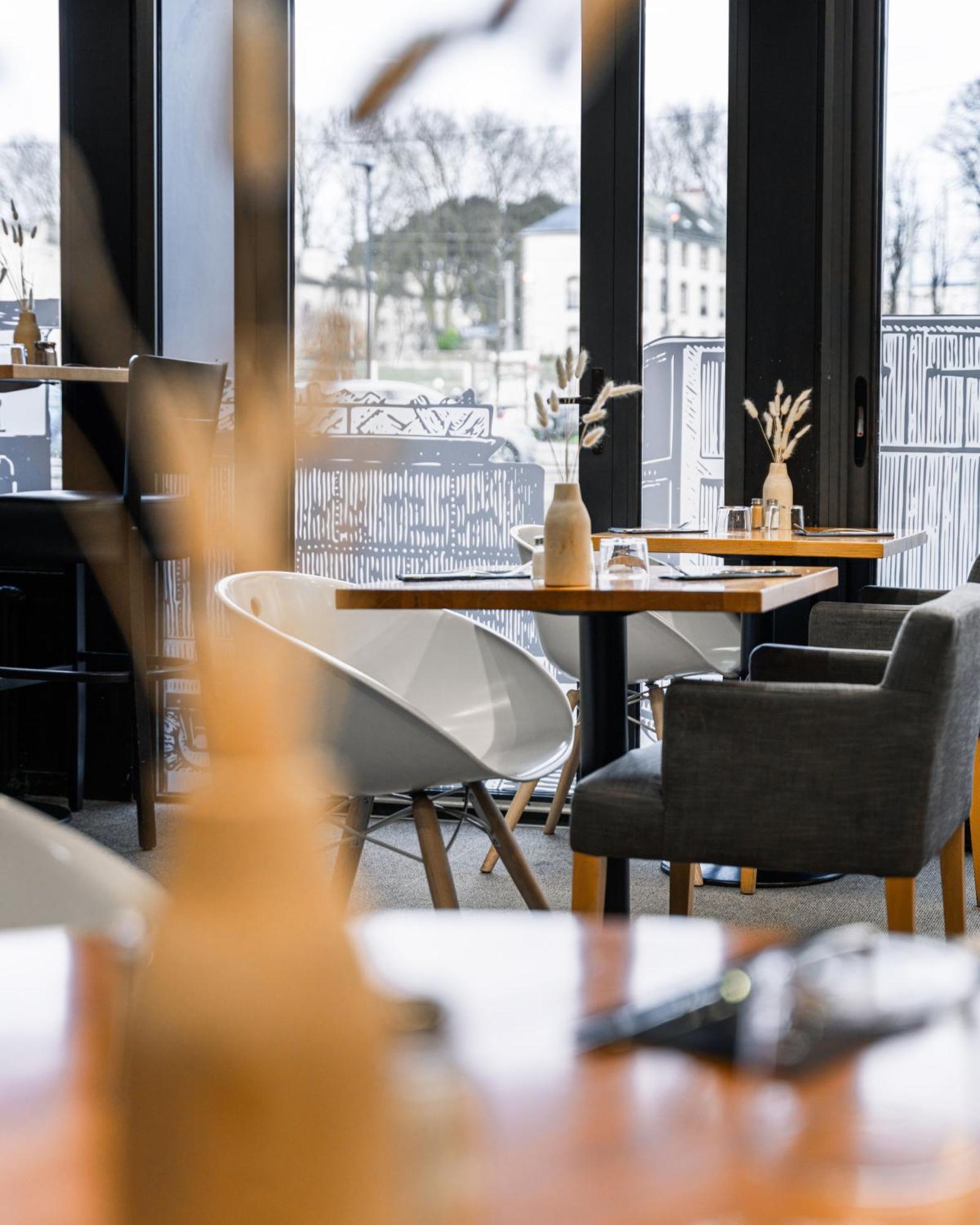 Ibis Styles Vannes Gare Centre Exteriör bild