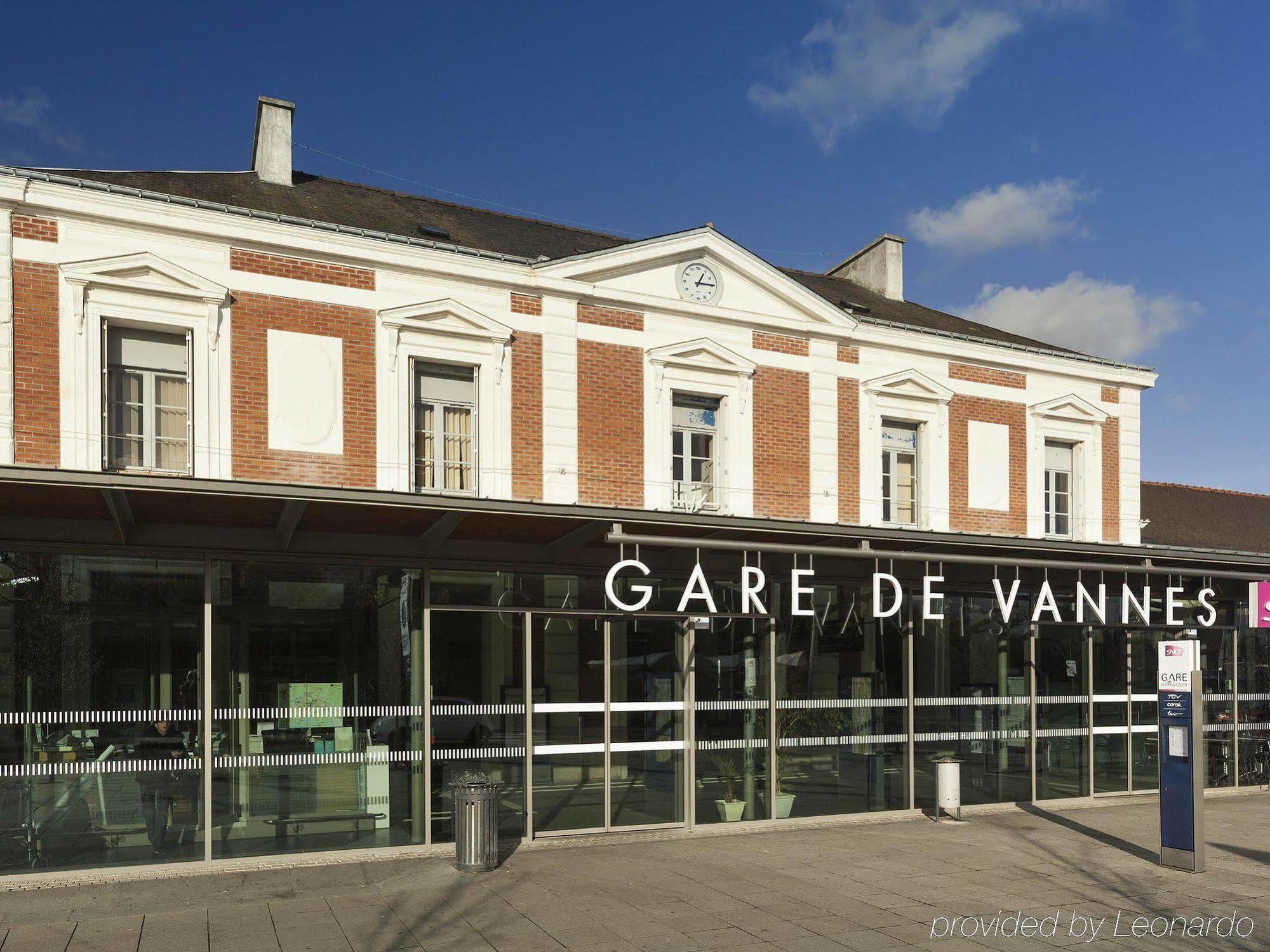 Ibis Styles Vannes Gare Centre Exteriör bild